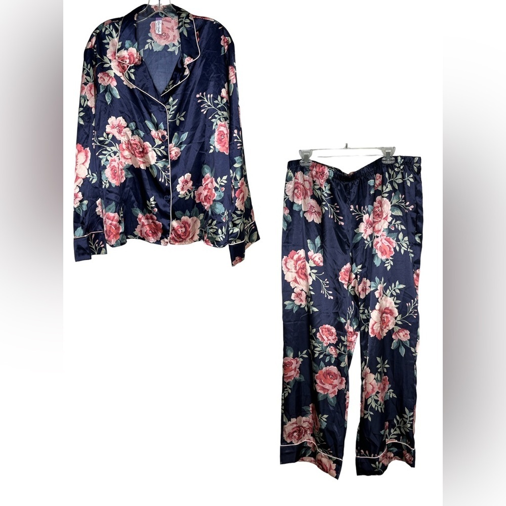 Lilac & London Navy Rose Floral‎ Satin Long Sleeve 2 Piece Pajama Set 2XL